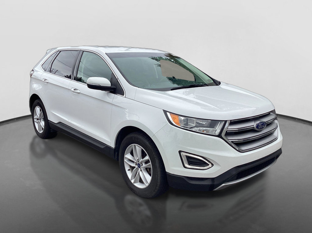 Used 2017 Ford Edge SEL w/ Equipment Group 201A AWD/4WD image 3