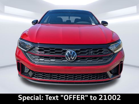 Used 2022 Volkswagen Jetta GLI Autobahn image 8
