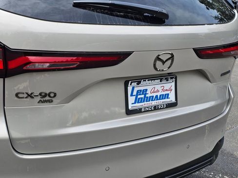New 2026 MAZDA CX-90 Plug-In Hybrid w/Premium Sport AWD/4WD image 27