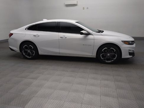 Used 2022 Chevrolet Malibu LT image 11