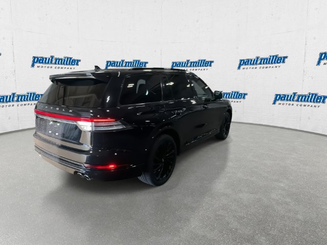 Used 2024 Lincoln Aviator Reserve w/ Jet Package AWD/4WD image 11
