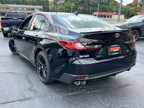 New 2026 Toyota Camry SE w/ Convenience Package FWD image 5