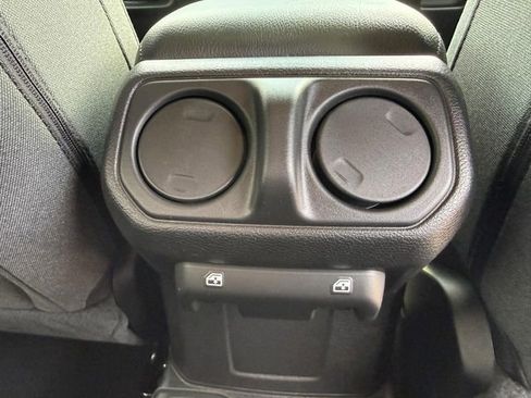 New 2026 Jeep Gladiator Sport image 16