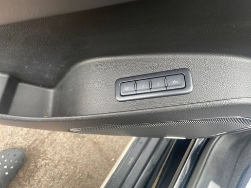 Used 2019 Chevrolet Tahoe Premier image 19