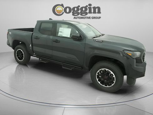 New 2026 Toyota Tacoma TRD Off-Road AWD/4WD image 13