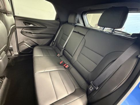 Used 2024 Chevrolet TrailBlazer RS w/ Convenience Package image 29