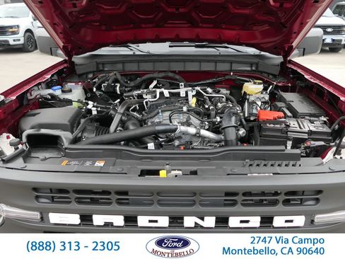 New 2025 Ford Bronco 4-Door image 28