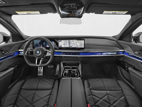 Used 2026 BMW 740i RWD image 5