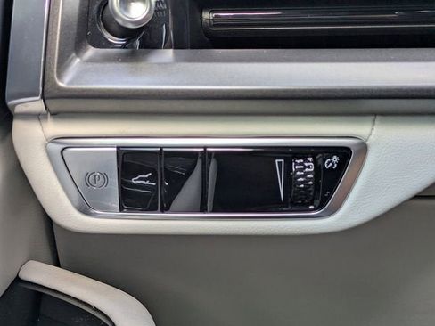 New 2026 Cadillac Vistiq Luxury image 26