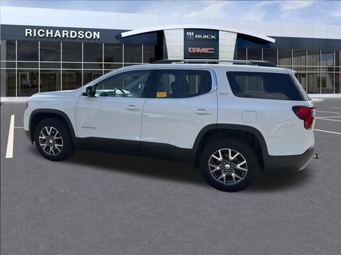 Used 2023 GMC Acadia SLT w/ Trailering Package AWD/4WD image 14