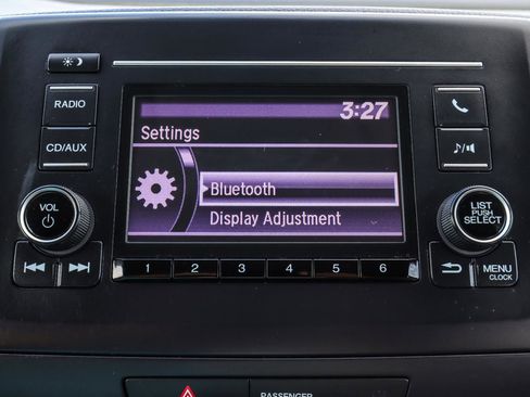 Used 2016 Honda Pilot LX image 8