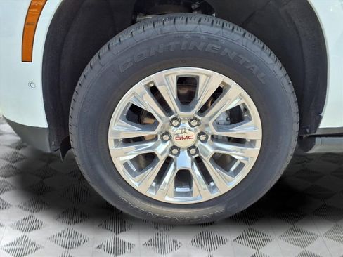 Certified 2025 GMC Yukon XL Denali w/ Sun & Power Step Package AWD/4WD image 10