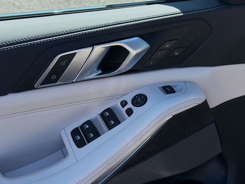 New 2026 BMW X5 sDrive40i w/ M Sport Package image 23