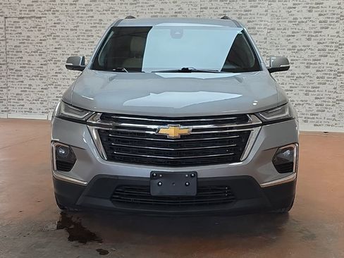 Used 2023 Chevrolet Traverse LT AWD/4WD image 2