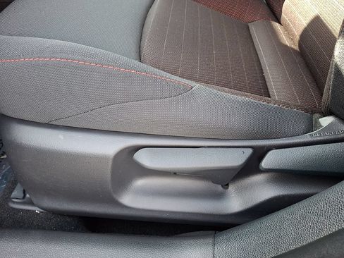 Certified 2025 Toyota Corolla SE w/ Convenience Package FWD image 15