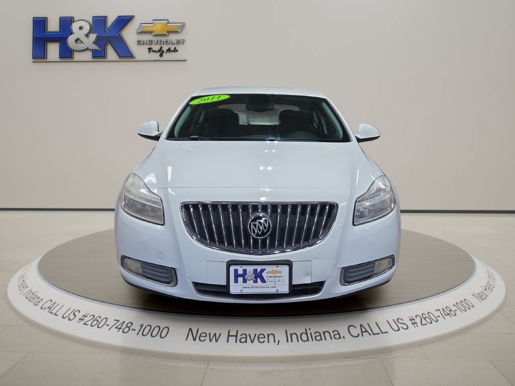 Used 2011 Buick Regal CXL w/ RL3 Preferred Equipment Group FWD image 2