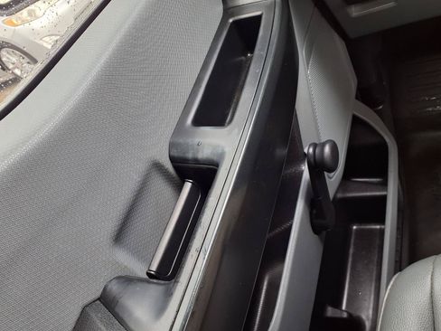 Used 2022 Ford F150 XL RWD image 11