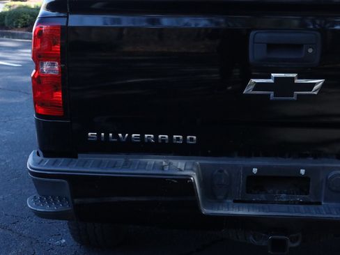 Used 2018 Chevrolet Silverado 1500 LT w/ All Star Edition image 30