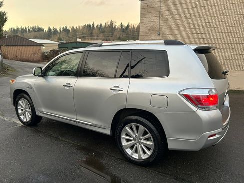 Used 2013 Toyota Highlander Limited image 7