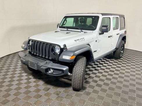 Used 2023 Jeep Wrangler Unlimited Sport AWD/4WD image 9