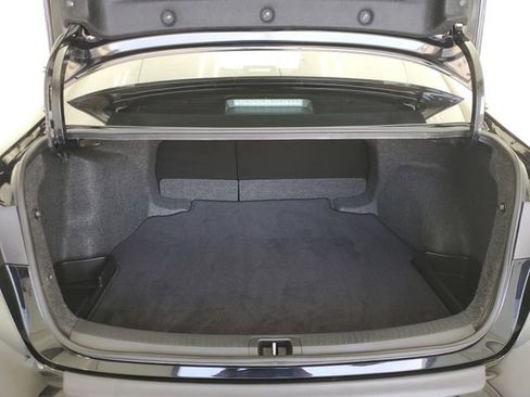 Used 2025 Toyota Corolla SE image 11