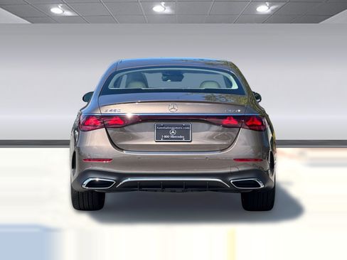 New 2026 Mercedes-Benz E 450 4MATIC Sedan image 10