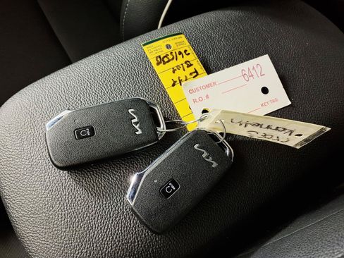 Used 2023 Kia Forte GT-Line w/ GT-Line Premium Package FWD image 24