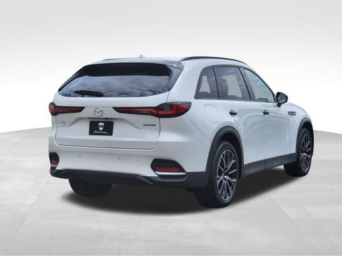 Certified 2025 MAZDA CX-70 Plug-In Hybrid w/ Premium Pkg AWD/4WD image 9