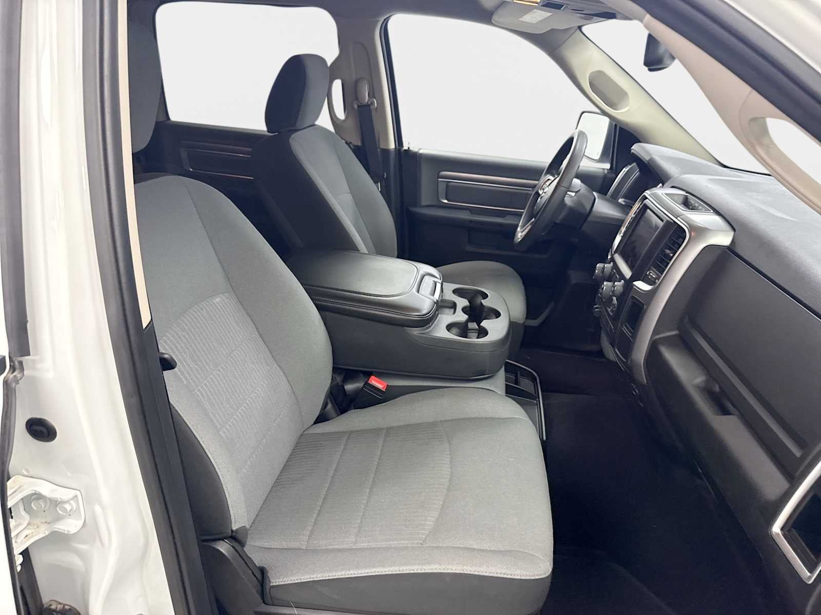Used 2022 RAM 1500 Classic SLT w/ Electronics Group AWD/4WD image 23