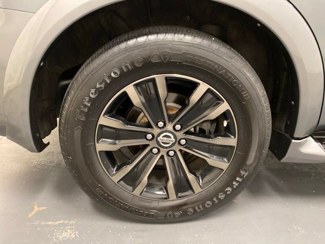 Used 2018 Nissan Armada Platinum w/ Captain Seat Package AWD/4WD image 34