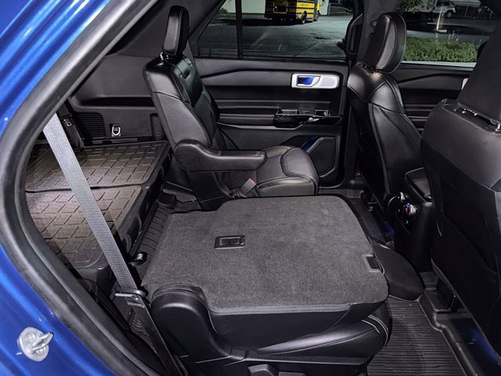 Used 2023 Ford Explorer ST w/ Equipment Group 401A AWD/4WD image 26