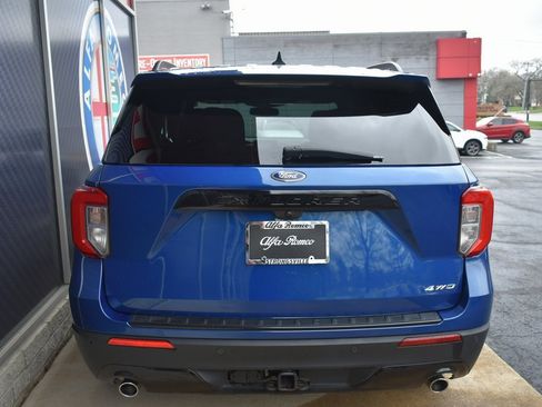 Used 2022 Ford Explorer ST-Line w/ Class IV Trailer Tow Package image 4