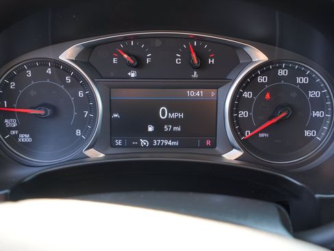 Used 2023 GMC Terrain SLT AWD/4WD image 31