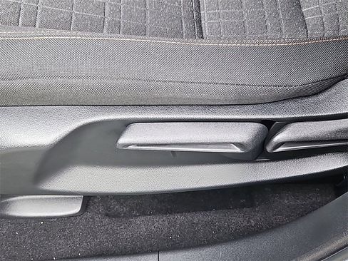 Certified 2023 Honda HR-V Sport image 18