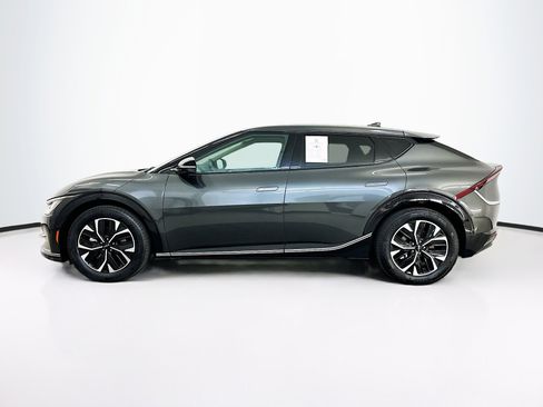 Used 2024 Kia EV6 Wind w/ Wind Technology Package AWD/4WD image 4