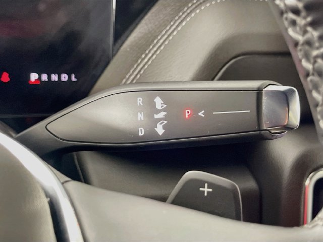 Used 2025 GMC Yukon Denali AWD/4WD image 18