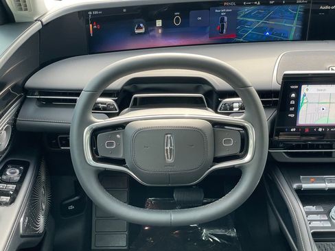 New 2026 Lincoln Nautilus Reserve image 19