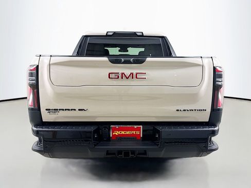 New 2026 GMC Sierra EV Elevation w/ LPO, Elevation Dark Package image 7