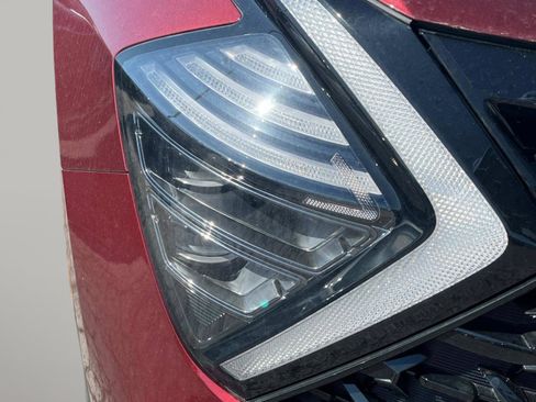 New 2025 Kia Sportage X-Line image 9