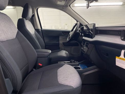 New 2025 Ford Maverick XLT w/ XLT Luxury Package image 27