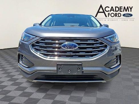 Certified 2022 Ford Edge SEL w/ Convenience Package AWD/4WD image 2