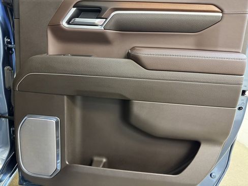 Used 2025 GMC Sierra 1500 Denali w/ Denali Reserve Package image 24