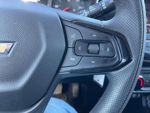 Used 2023 Chevrolet TrailBlazer LS image 26