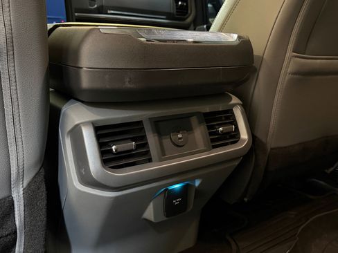 Used 2025 Ford F150 Lightning Flash AWD/4WD image 41