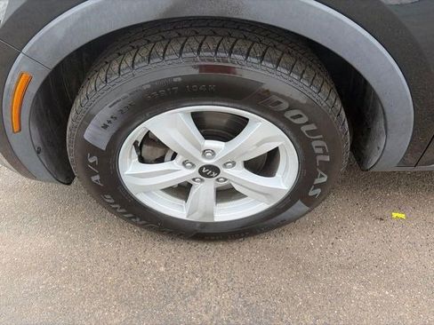 Used 2021 Kia Sorento LX FWD image 45
