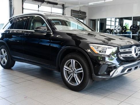 Used 2021 Mercedes-Benz GLC 300 4MATIC image 1