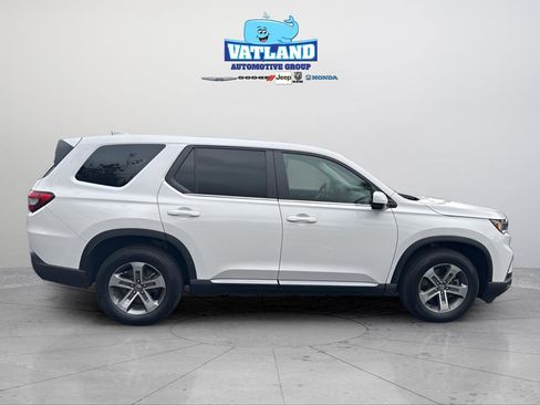 Used 2023 Honda Pilot EX-L image 4