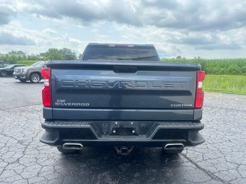 Used 2021 Chevrolet Silverado 1500 Custom Trail Boss AWD/4WD image 4