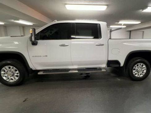 Certified 2024 Chevrolet Silverado 2500 LTZ w/ LTZ Convenience Package AWD/4WD image 5