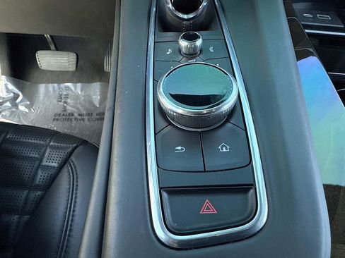 Used 2022 Cadillac Escalade ESV Premium Luxury Platinum w/ LPO, Radiant Package image 35